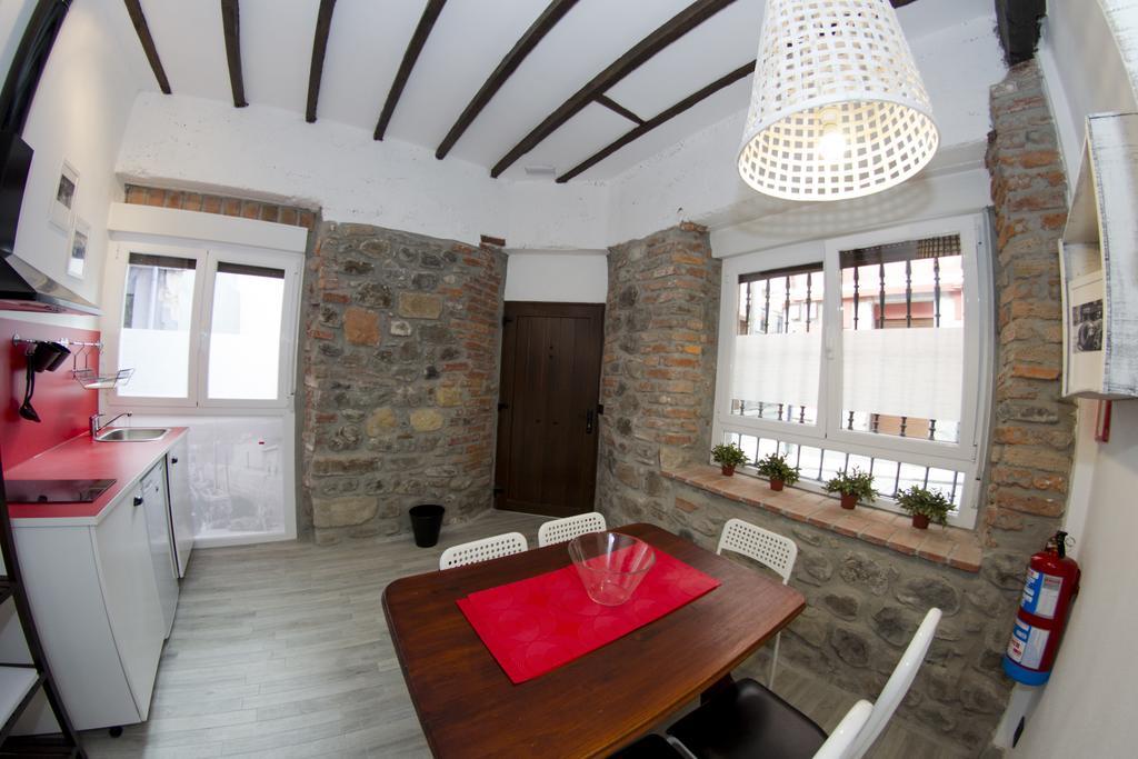 Andra Mari Apartamentu Turistikoak Bermeo Cameră foto