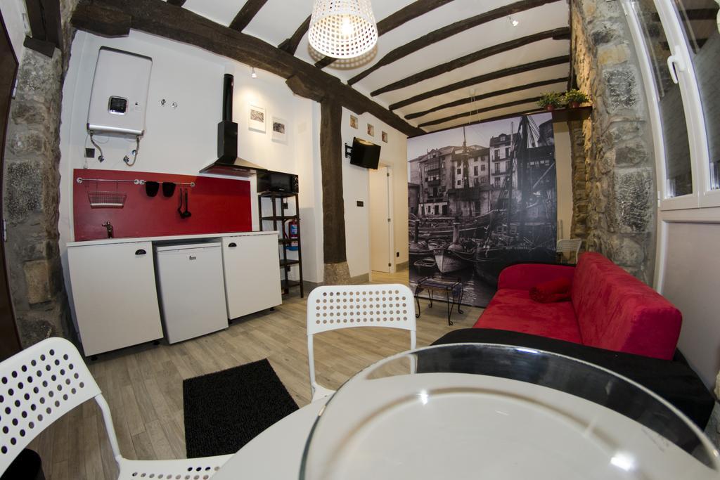 Andra Mari Apartamentu Turistikoak Bermeo Cameră foto